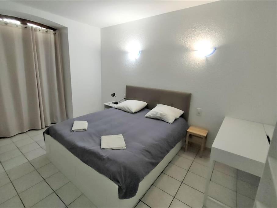 Le Petit Goudarguais Apartment Goudargues Bagian luar foto